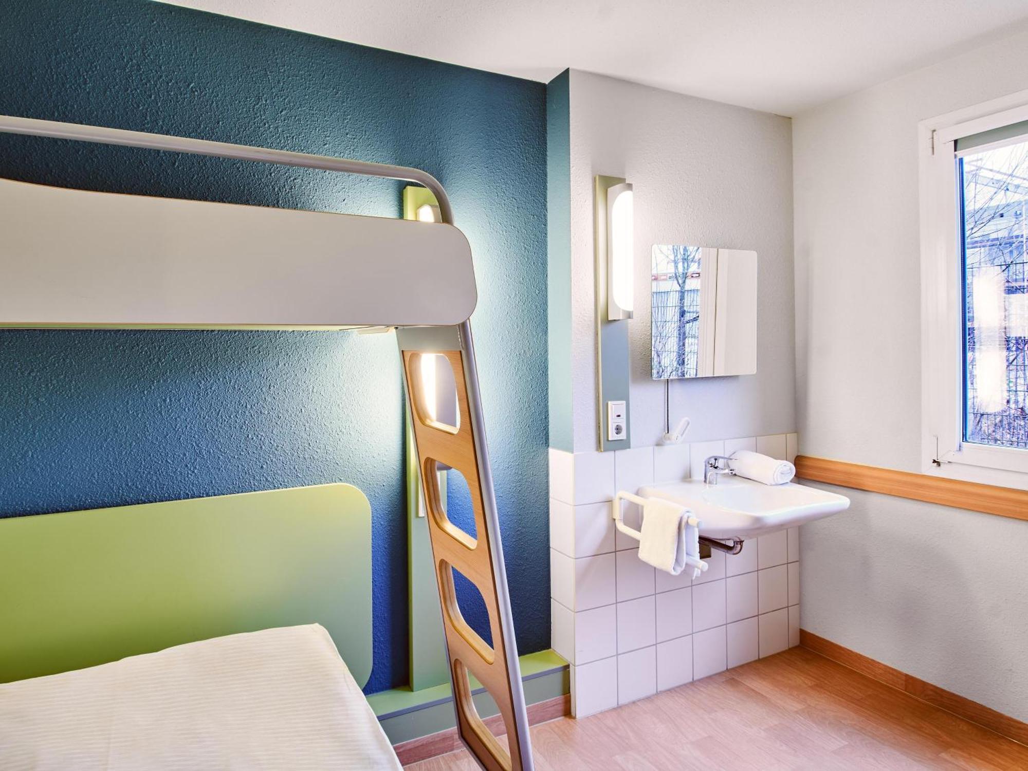 B&B Hotel Hannover-Laatzen ภายนอก รูปภาพ