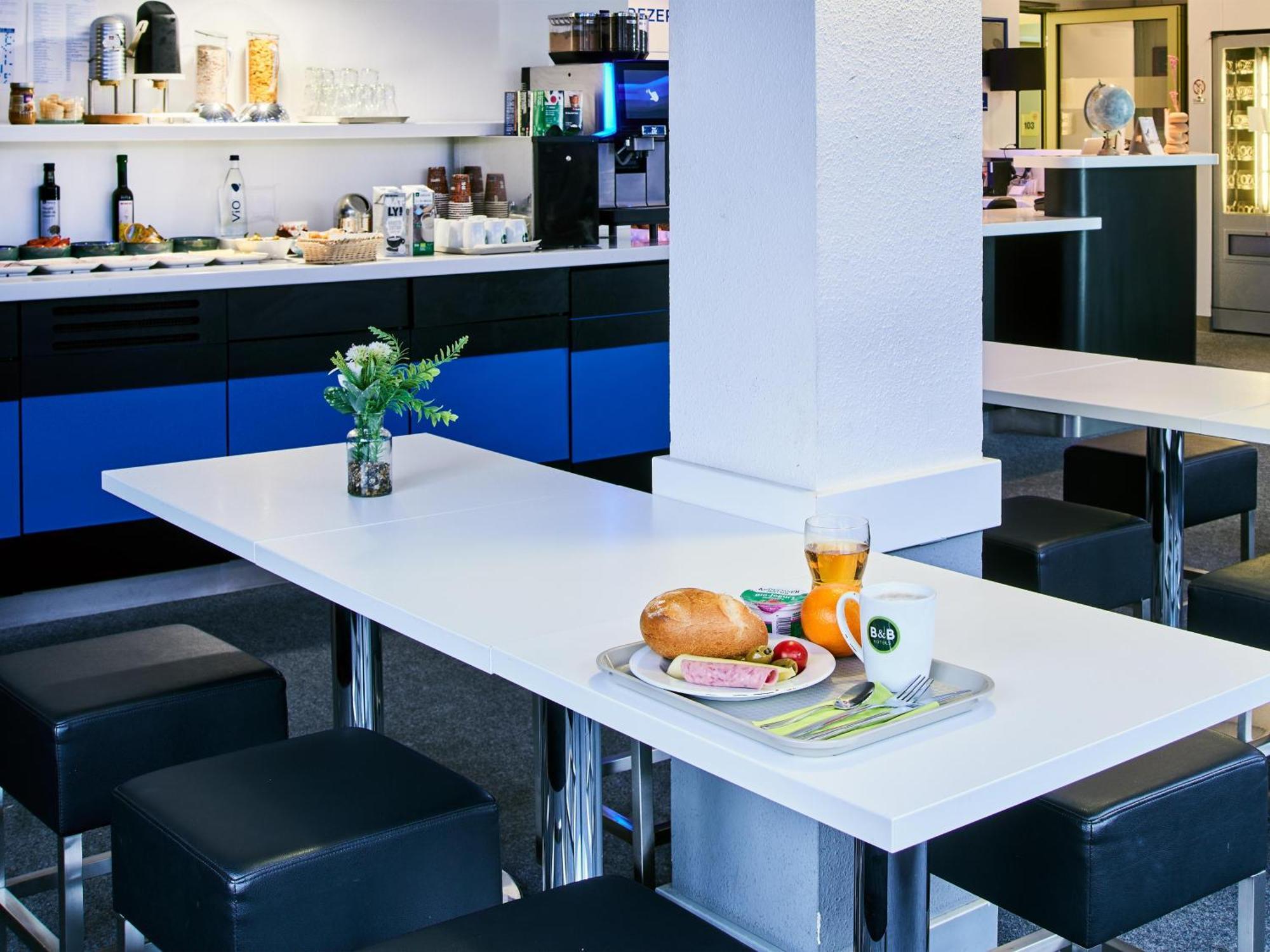B&B Hotel Hannover-Laatzen ภายนอก รูปภาพ