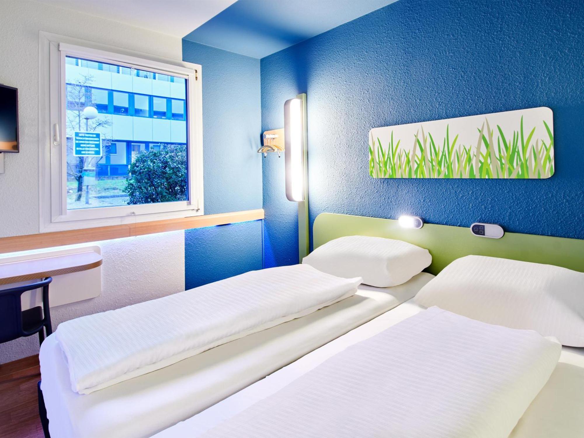 B&B Hotel Hannover-Laatzen ภายนอก รูปภาพ